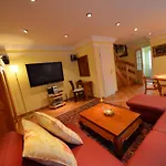 Kapitanshauser Boddenstrasse 29a-c بيت للعطل