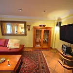 Kapitanshauser Boddenstrasse 29a-c بيت للعطل غيجير