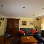 Kapitanshauser Boddenstrasse 29a-c *
