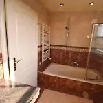 Kapitanshauser Boddenstrasse 29a-c بيت للعطل