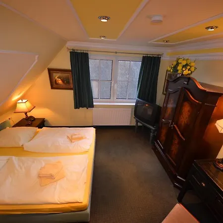 Kapitanshauser Boddenstrasse 29a-c Gager