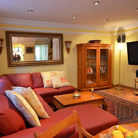 Kapitanshauser Boddenstrasse 29a-c Gager